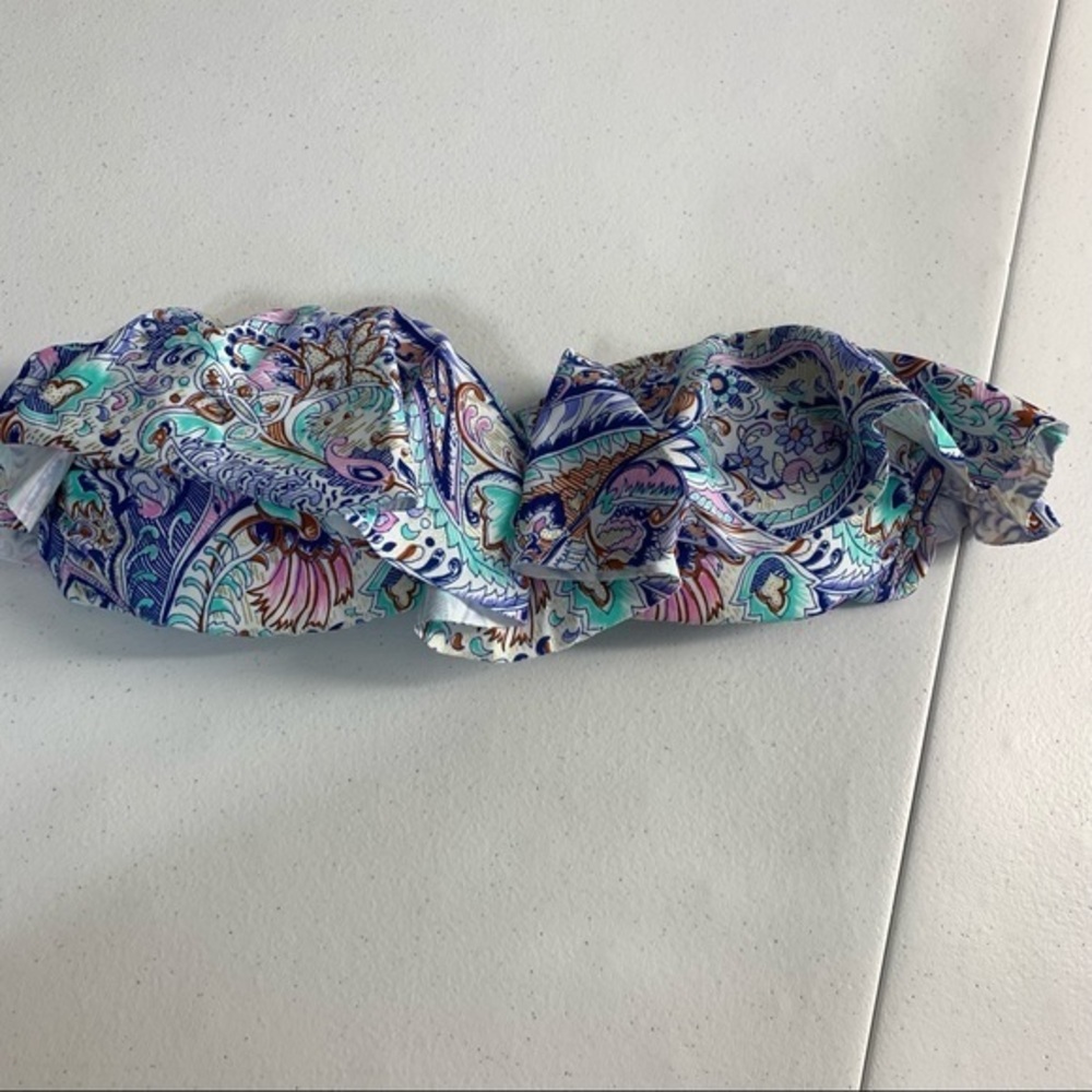 Victoria’s Secret ruffled bandeau swim top size S